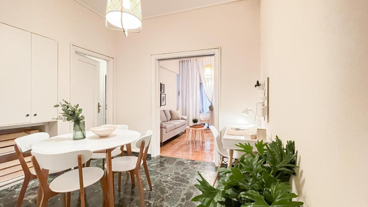 Boho Chic 2Br Apartment In The Center Of Athén Kültér fotó